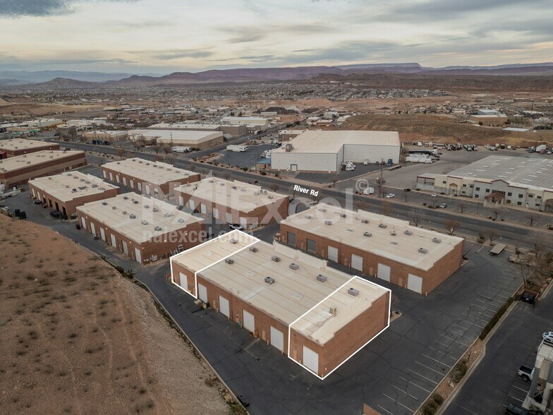 More Photos Of 4012 S River Rd, St George Warehouse For Lease