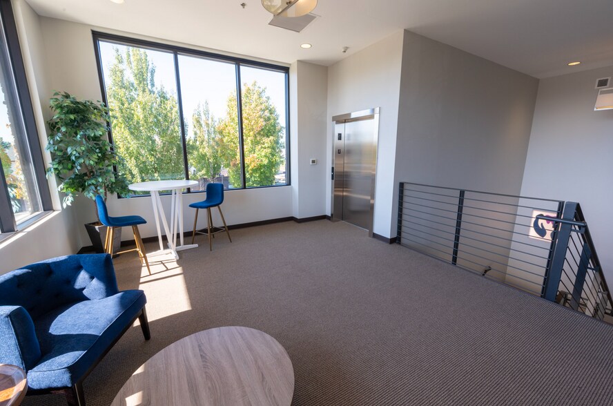 More Photos Of 1625 SE 192nd Ave, Camas Office For Lease