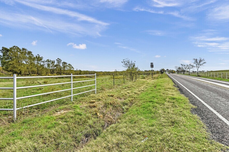 More Photos Of TBD E FM 121, Gunter Land For Sale