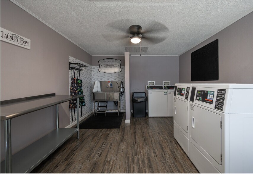 More Photos Of 409 Jefferson Ave, Orange Park Apartments For Sale