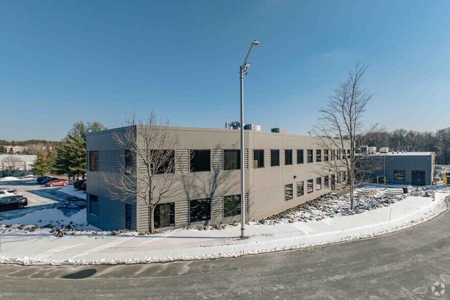 More Photos Of 1 Technology Way, Salem Industrial For Lease