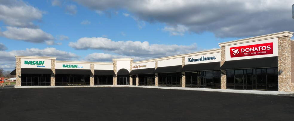 Primary Photo Of 2601 W Parrish Ave, Owensboro Restaurant For Lease