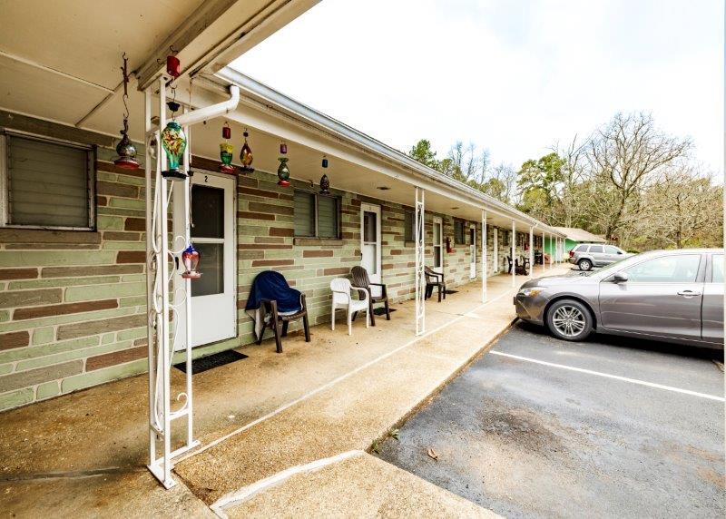 More Photos Of 1005 Black Horse Pike Hwy, Hammonton Hotel For Sale