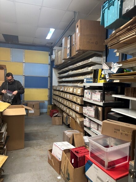 More Photos Of 13604-13628 S Cicero Ave, Crestwood Unknown For Lease