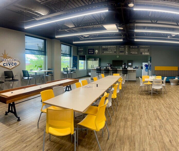 More Photos Of 2301 Jones Blvd, Coralville Medical For Lease