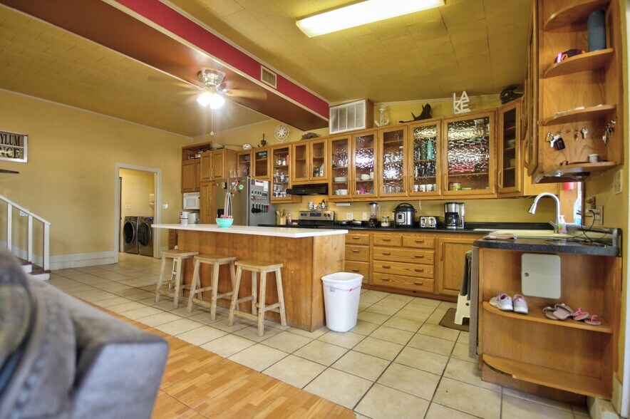 More Photos Of 1504 RR 261, Buchanan Dam Trailer Camper Park For Sale