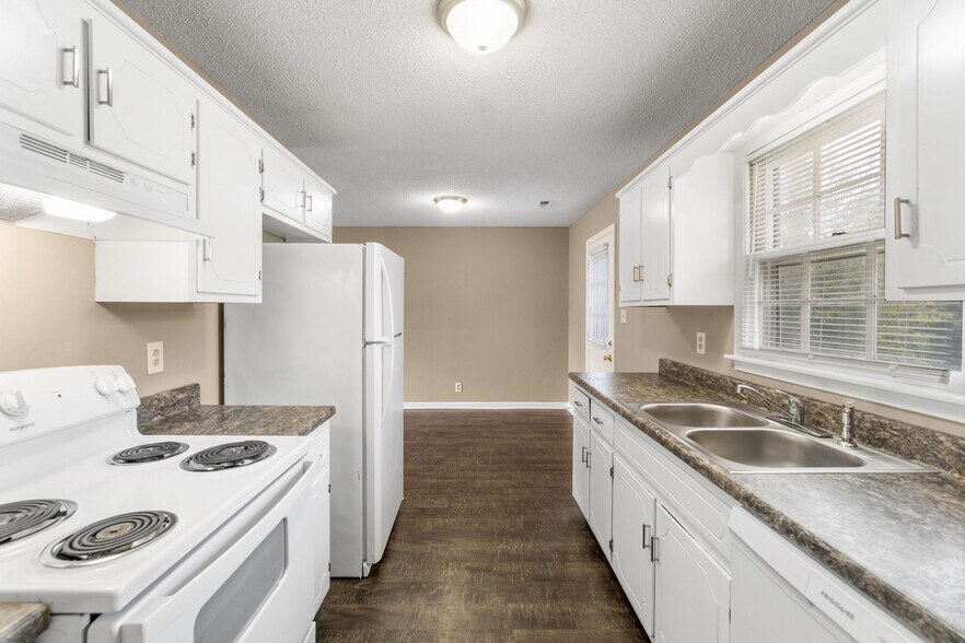 More Photos Of 279B Harrier ct, Clarksville Apartments For Sale