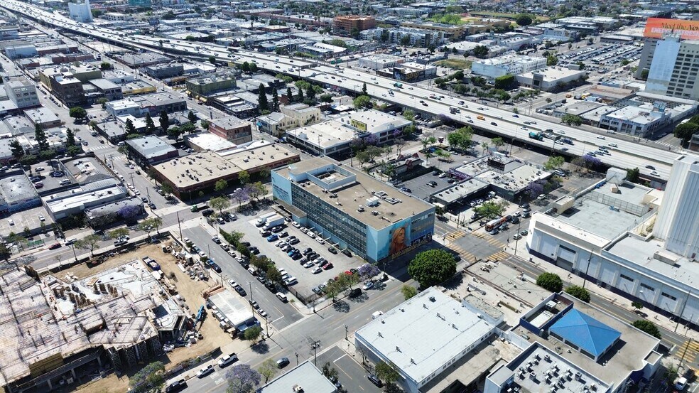 More Photos Of 1525 S Broadway, Los Angeles Manufacturing For Lease
