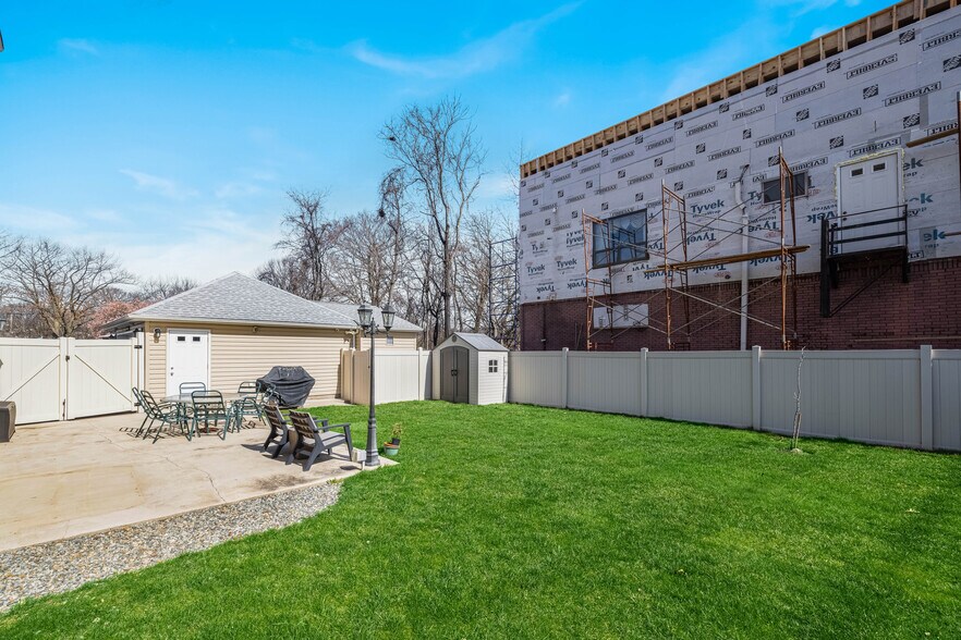 More Photos Of 1246 McBride Ave, Woodland Park Multifamily For Sale