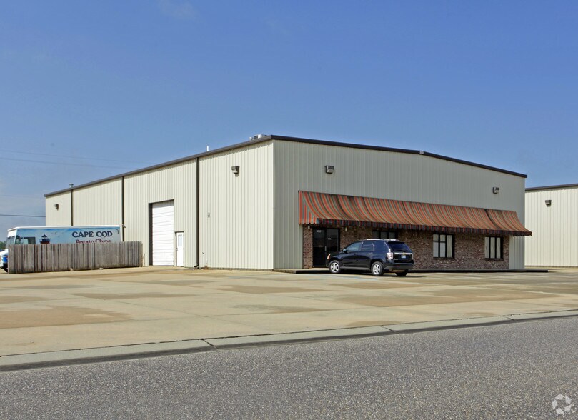 More Photos Of 185 Scotland Dr, Alabaster Unknown For Lease