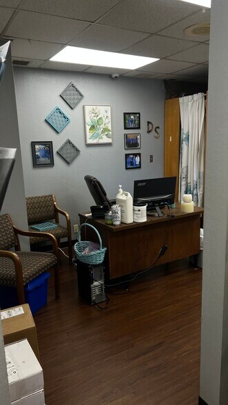 More Photos Of 615 E Oklahoma Ave, Enid Medical For Sale