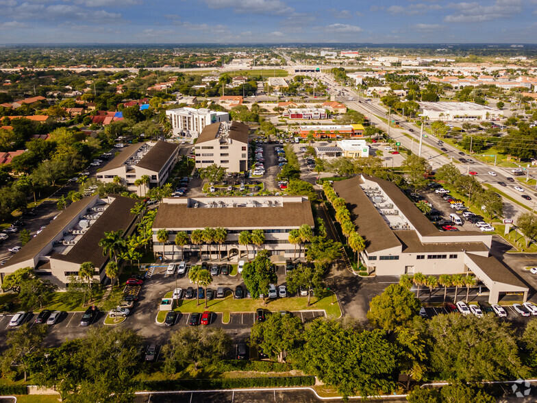More Photos Of 11400-11440 N Kendall Dr, Miami Unknown For Lease