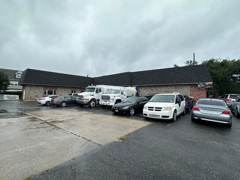 More Photos Of 5714 Old Sunrise Hwy, Massapequa Auto Repair For Lease