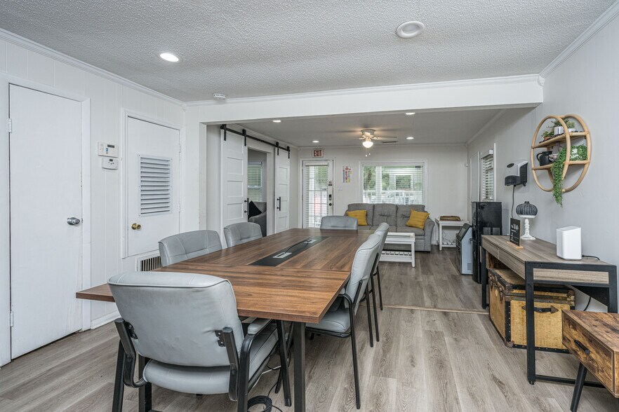 More Photos Of 2136 Easy St, North Charleston Freestanding For Sale