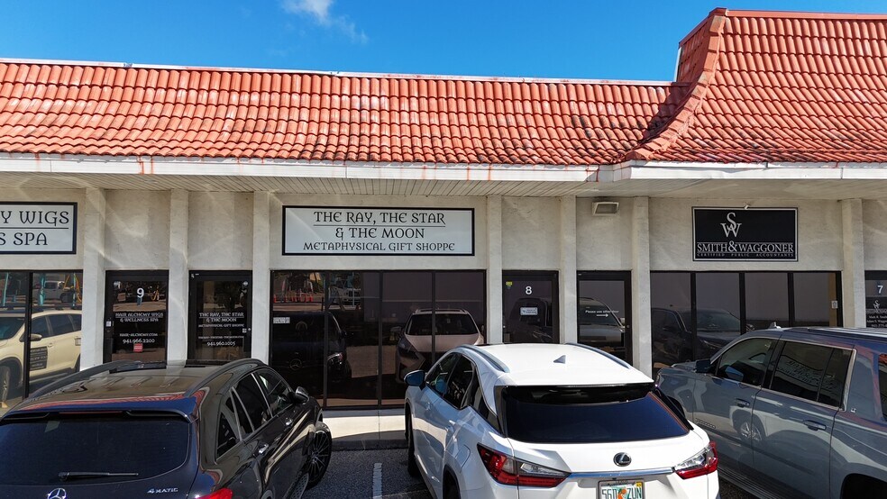 More Photos Of 115 N Tamiami Trl, Nokomis Office For Lease