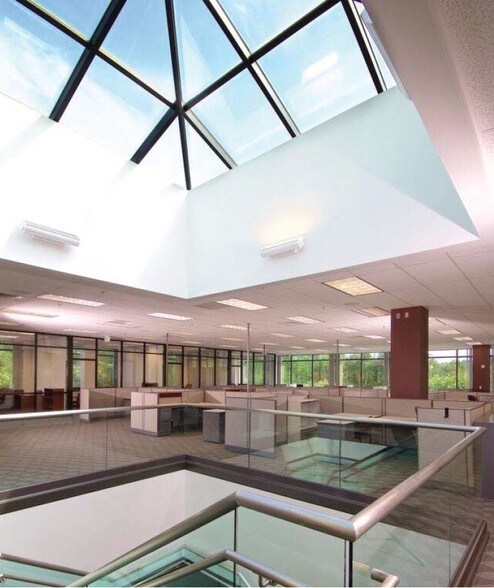 More Photos Of 979 Batesville Rd, Greer Office For Lease