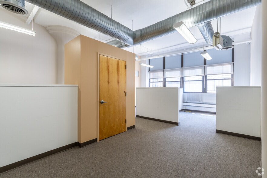 Photo of 9th Floor Ste 