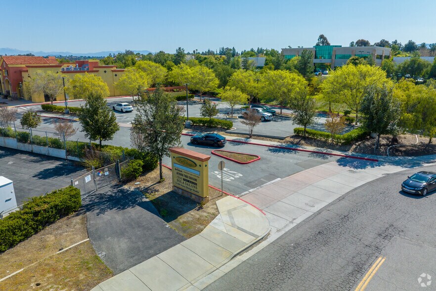 More Photos Of 41493 Margarita Rd, Temecula Unknown For Lease