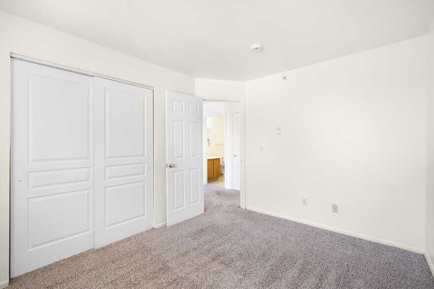 More Photos Of 730-740 E Hills Rd, Colorado Springs Apartments For Sale