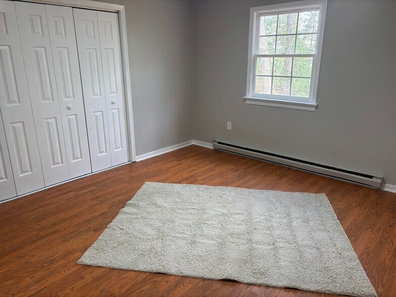 More Photos Of 500 Sharon Rd, King William Office Residential For Sale