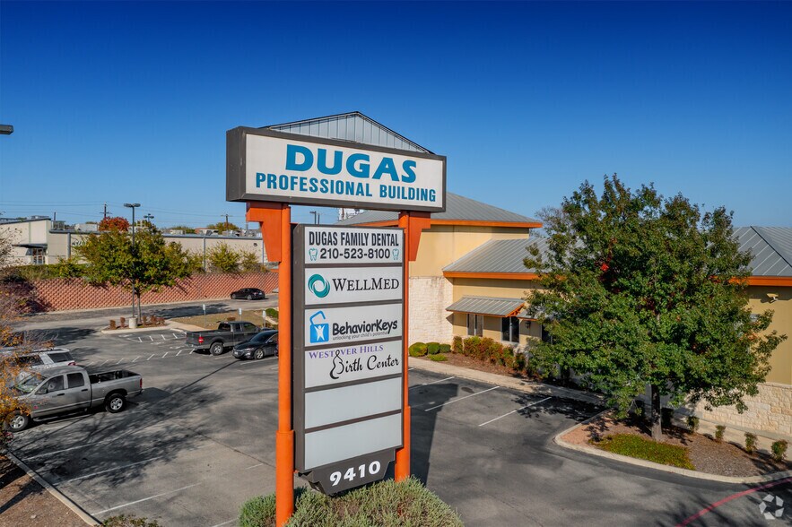 More Photos Of 9410 Dugas Dr, San Antonio Medical For Lease