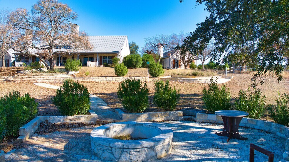 More Photos Of 521 Bluff Creek Rd, Center Point Land For Sale