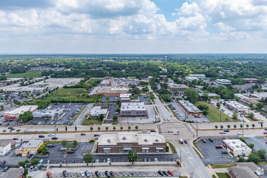 More Photos Of 14355 S La Grange Rd, Orland Park Flex For Lease