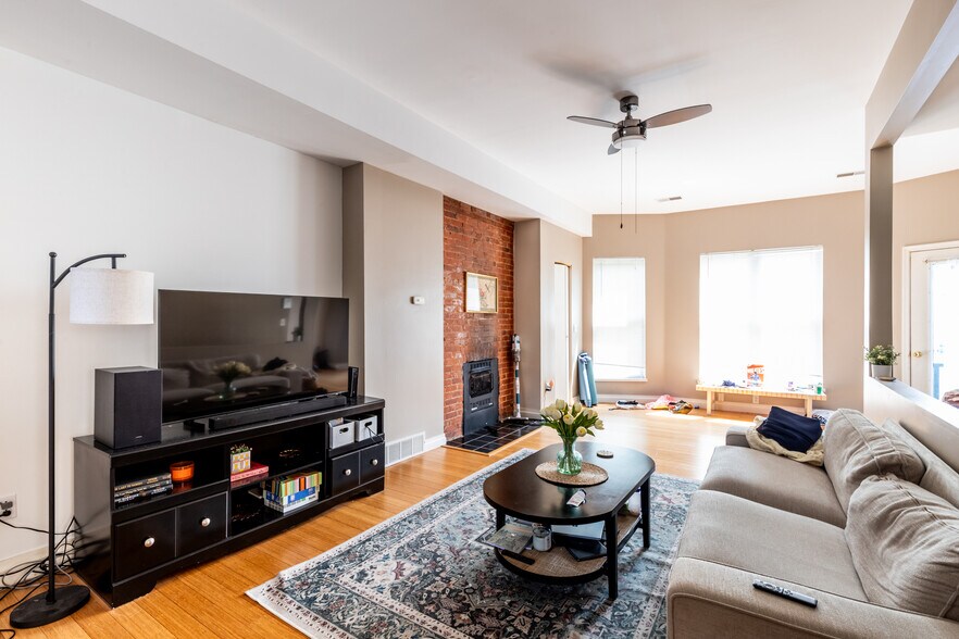 More Photos Of 158 Park St, Buffalo Apartments For Sale