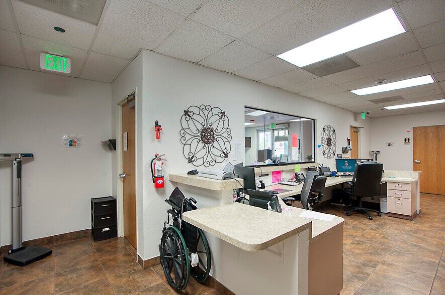 More Photos Of 44765 W Hathaway Ave, Maricopa Medical For Sale