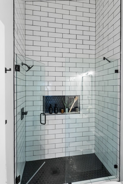 More Photos Of 832 Desty St, San Diego Apartments For Sale