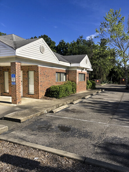 Primary Photo Of 1160 Apalachee Pky, Tallahassee Medical For Lease