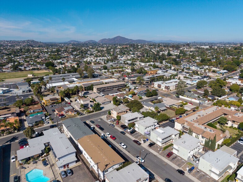 More Photos Of 4280-4284 Schoolridge Ln, La Mesa Apartments For Sale