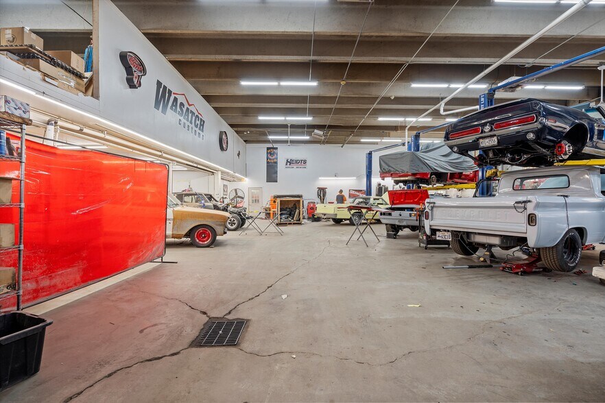 More Photos Of 747 E Highway 193, Layton Showroom For Sale