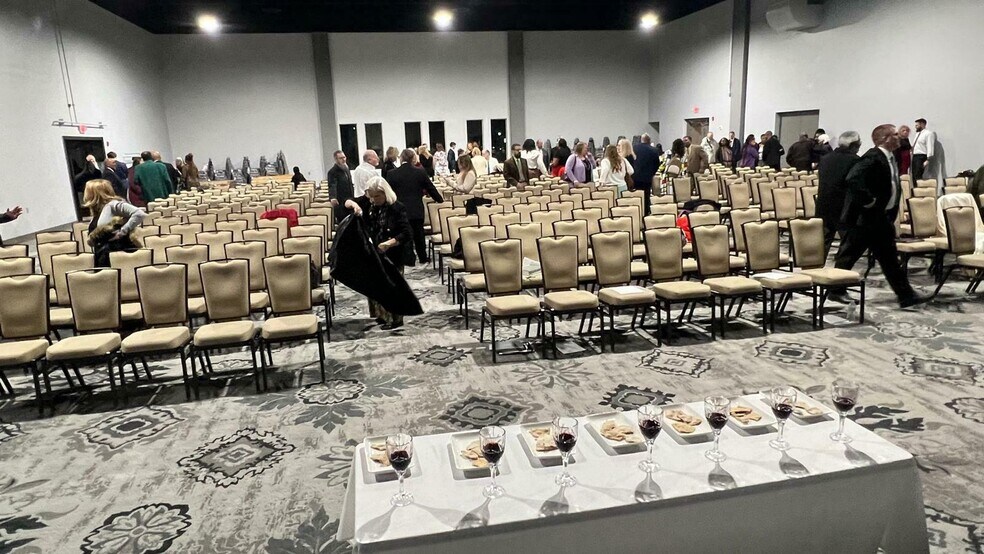 More Photos Of 995 Youngstown Warren Rd, Niles Lodge Meeting Hall For Sale