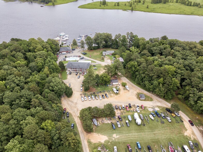 More Photos Of 9100 Wilcox Neck Rd, Charles City Marina For Lease