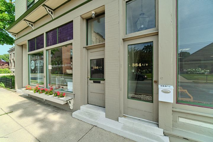 More Photos Of 384 1st St, Manistee Office Residential For Lease