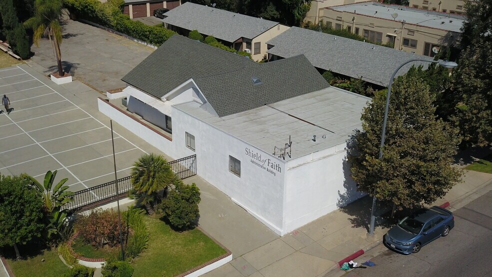 More Photos Of 1143 N Lake Ave, Pasadena Medical For Lease
