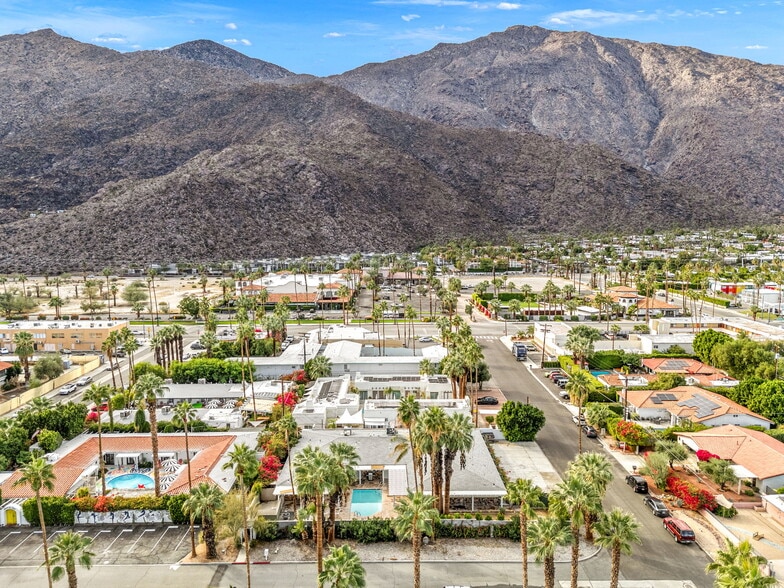More Photos Of 1425 S Via Soledad, Palm Springs Apartments For Sale