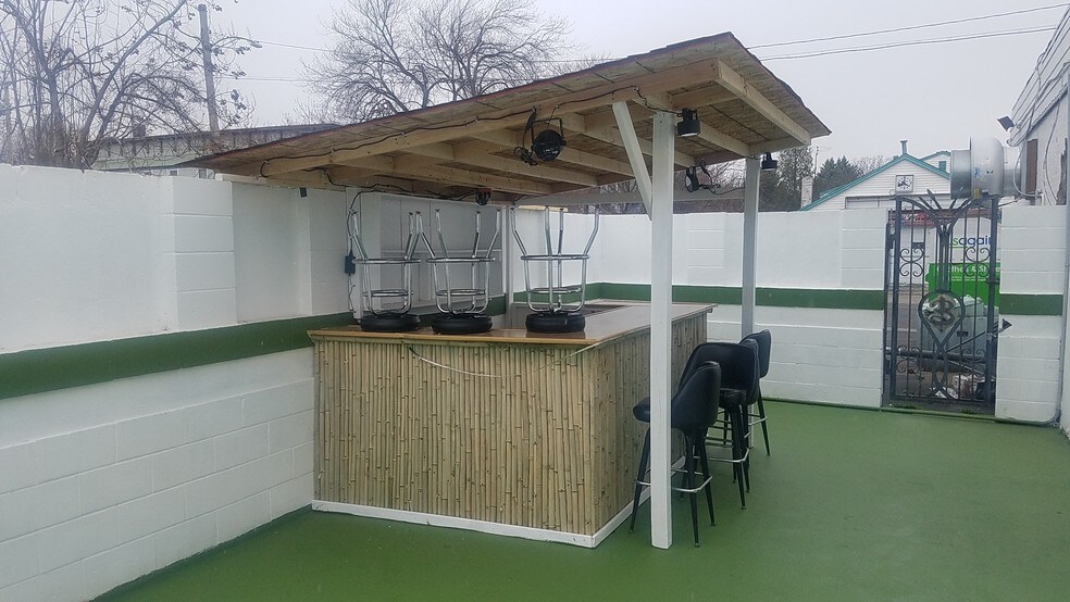More Photos Of 1603 Barnum Ave, Bridgeport Bar For Sale