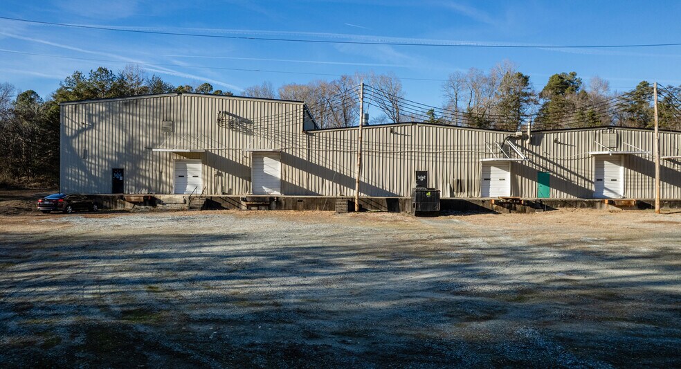 More Photos Of 1941 Haw River Hopedale Rd, Burlington Warehouse For Sale