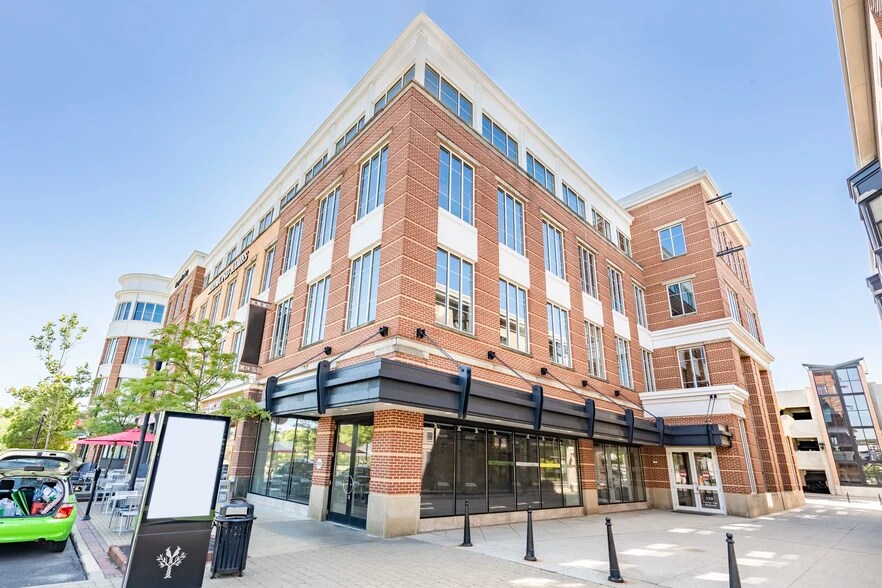 More Photos Of 139-159 Crocker Park Blvd, Westlake Coworking Space