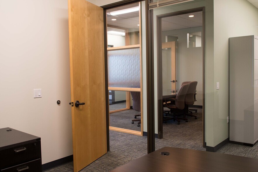 More Photos Of 3775 Brickway Blvd, Santa Rosa Medical For Sale