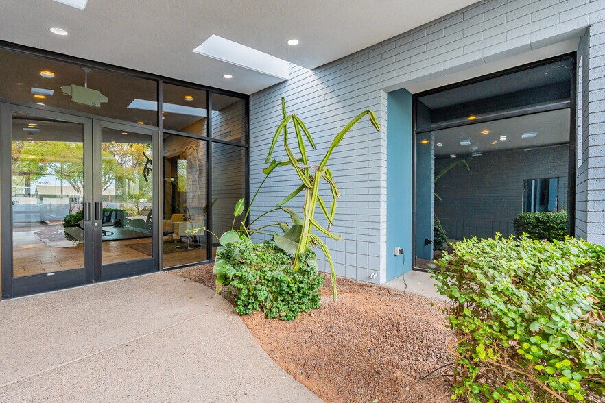 More Photos Of 1702 E McNair Dr, Tempe Office Residential For Lease