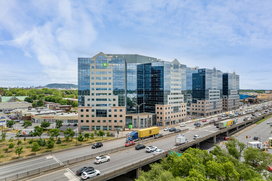 Primary Photo Of 110 Boul Crémazie O, Montréal Office For Lease