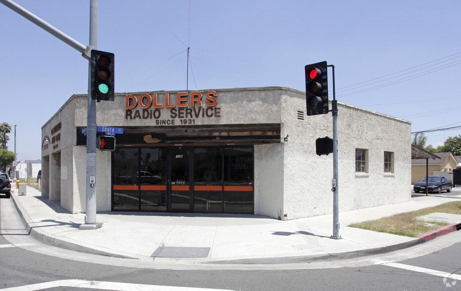 Primary Photo Of 724-726 S Anaheim Blvd, Anaheim Freestanding For Sale