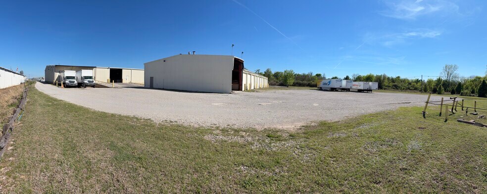 More Photos Of 3248 N Sheridan Rd, Tulsa Warehouse For Sale