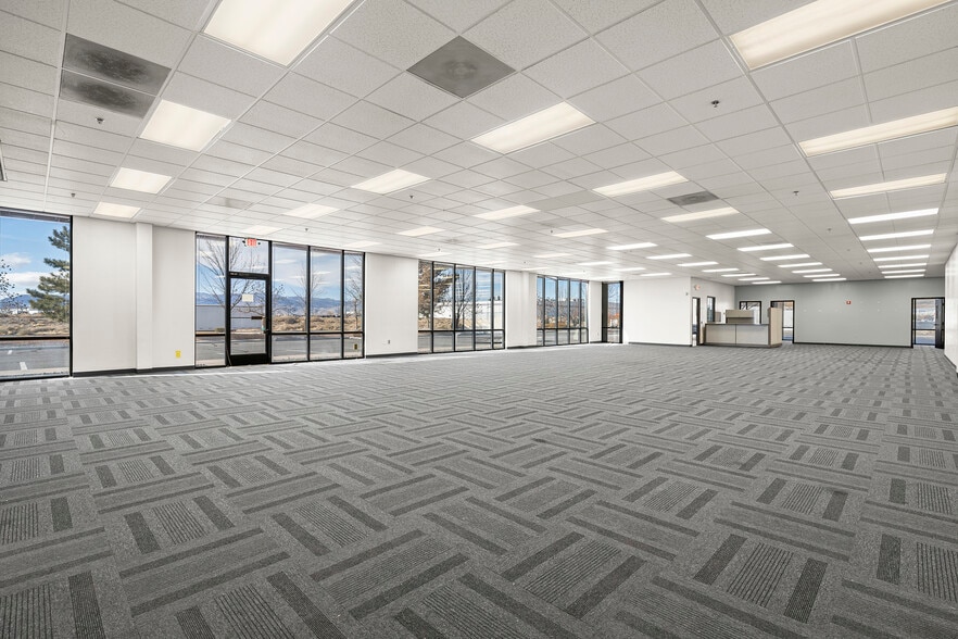 More Photos Of 2275 E Newlands Dr, Fernley Distribution For Lease