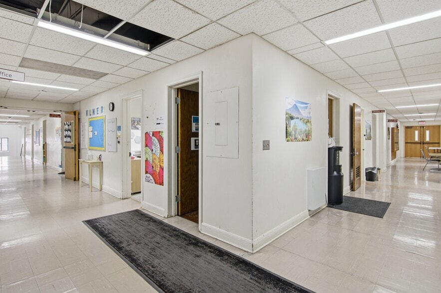 More Photos Of 1115 Greenbrier St, Saint Paul Religious Facility For Sale