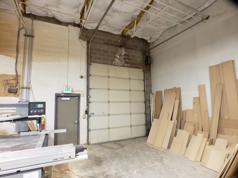 More Photos Of 215 N Redwood Rd, North Salt Lake Flex For Sale