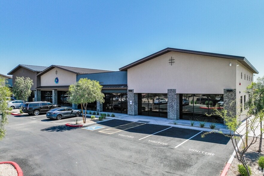 More Photos Of 8325 W Happy Valley Rd, Peoria Office For Lease
